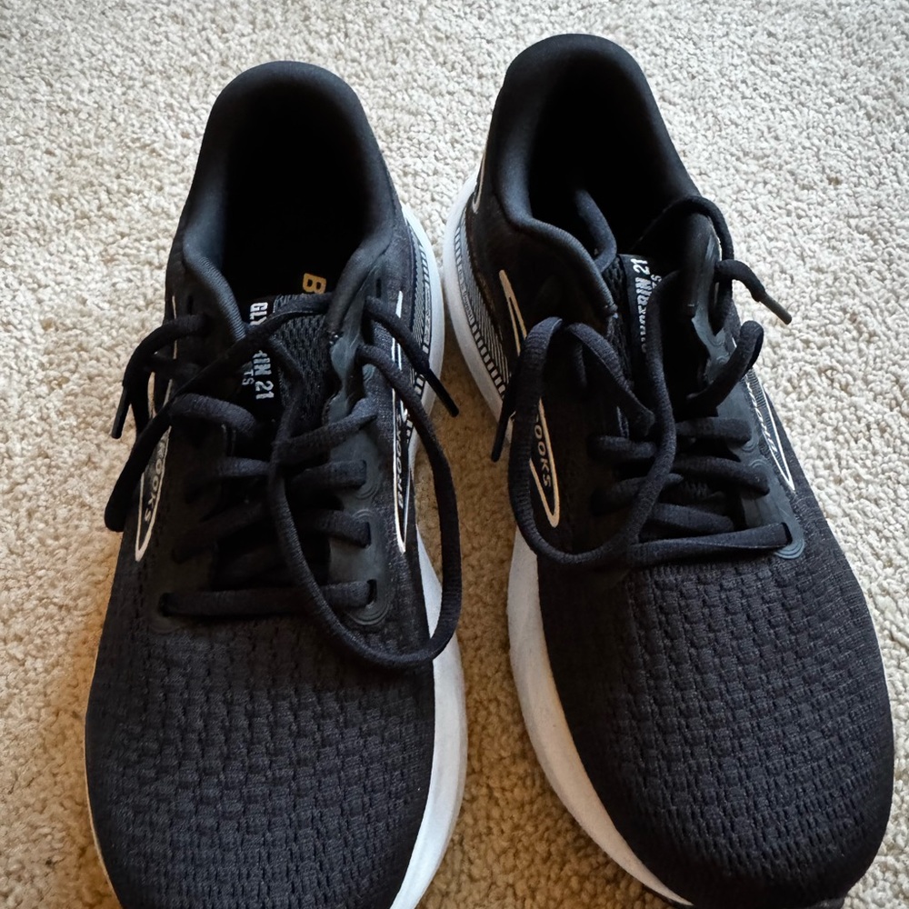 Brooks Black and White Running Shoes